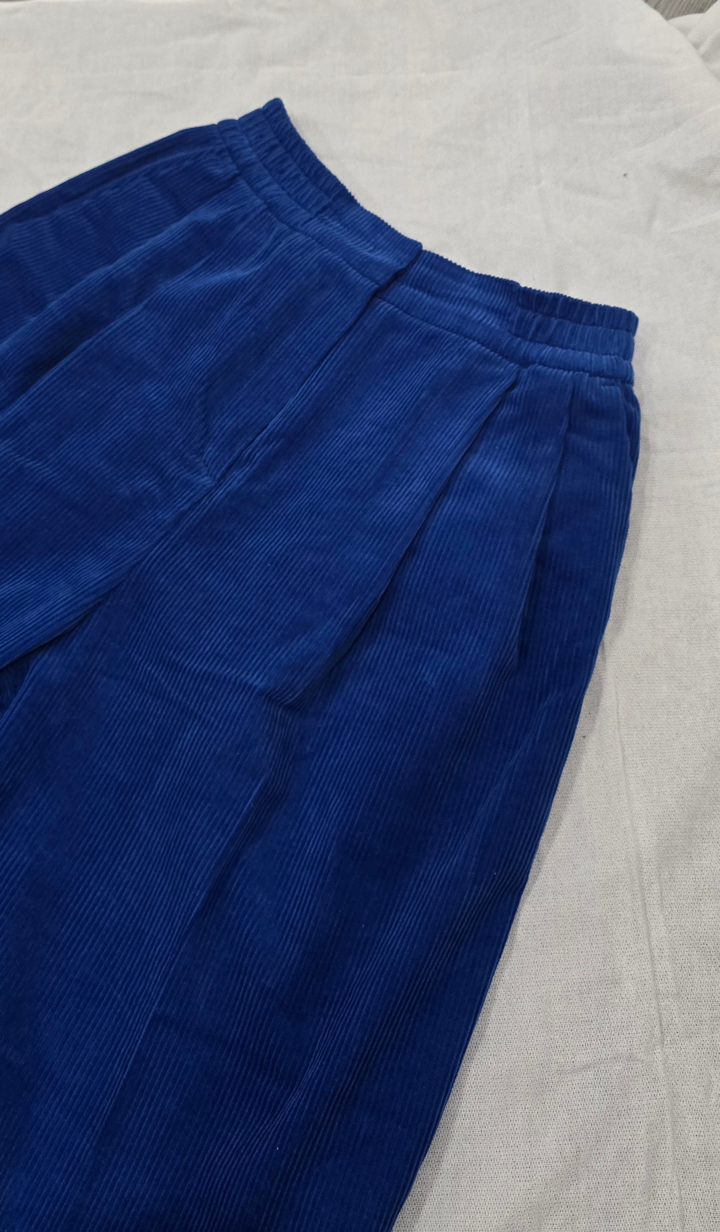 Corduroy Raw Bermuda