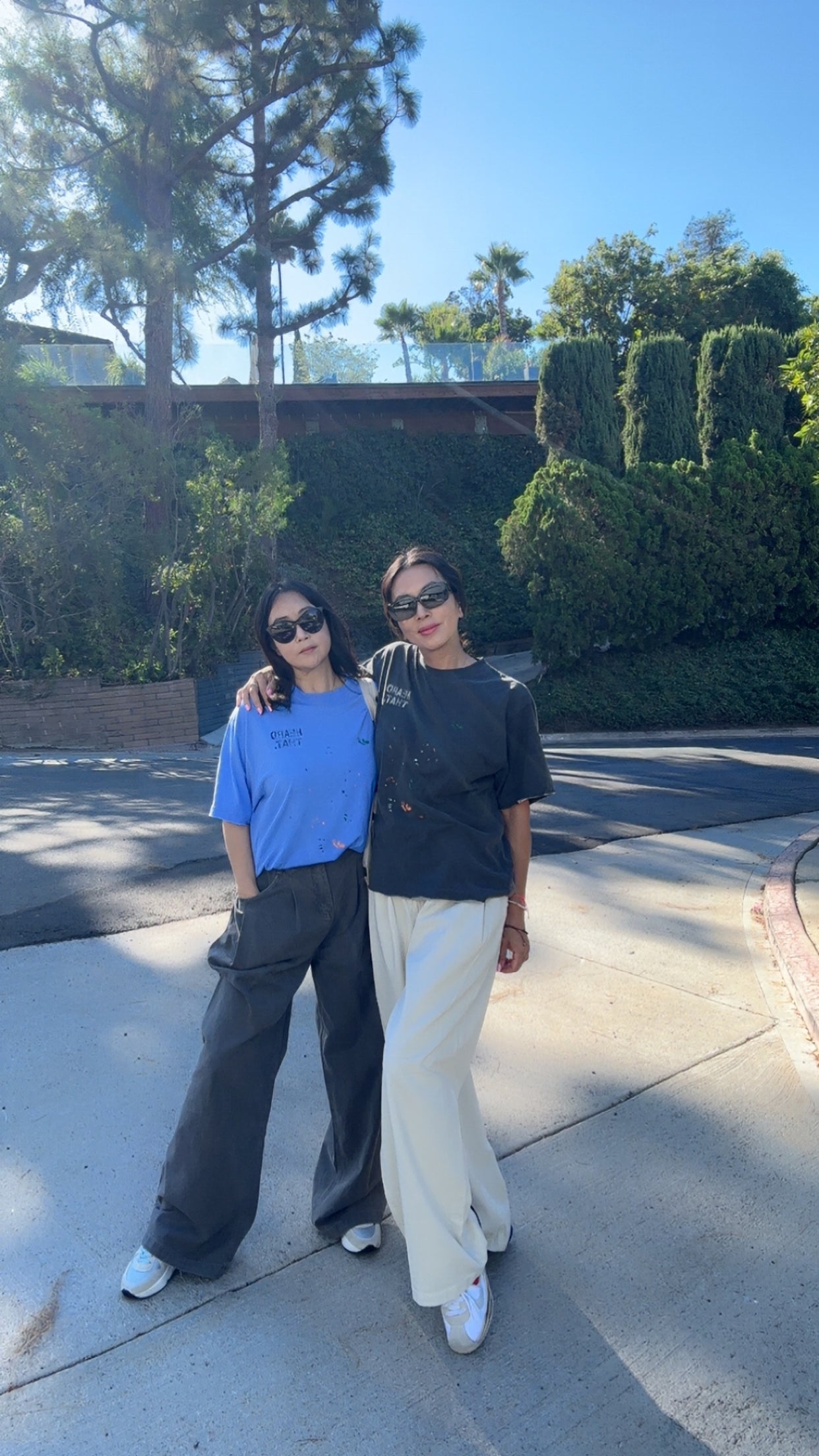 Adriana Denim Wide Pants (*Belt not included)