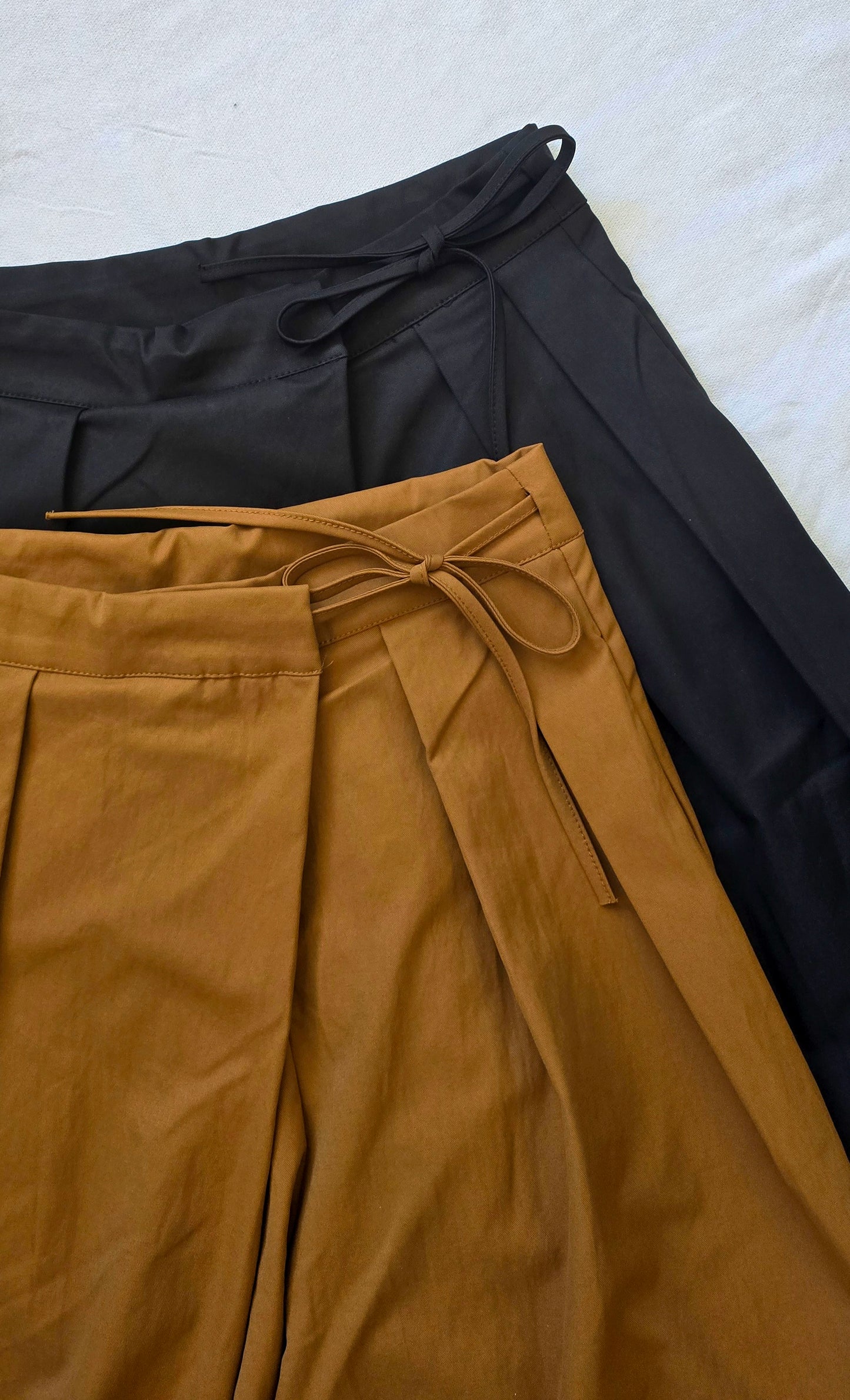 Cloud Pleat Wrap Pants